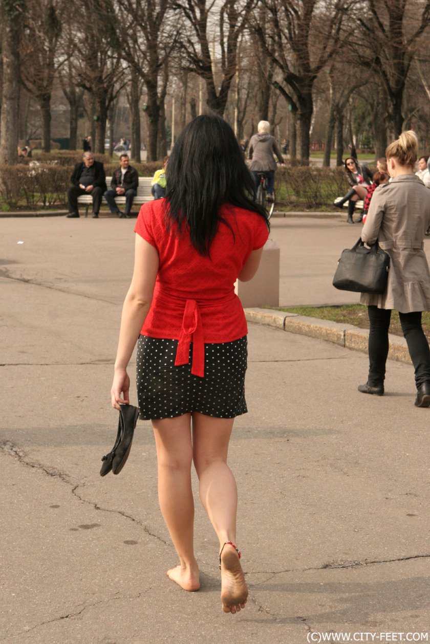 Cover The first barefoot walk in 2012. Part 3. - Full HD/MP4