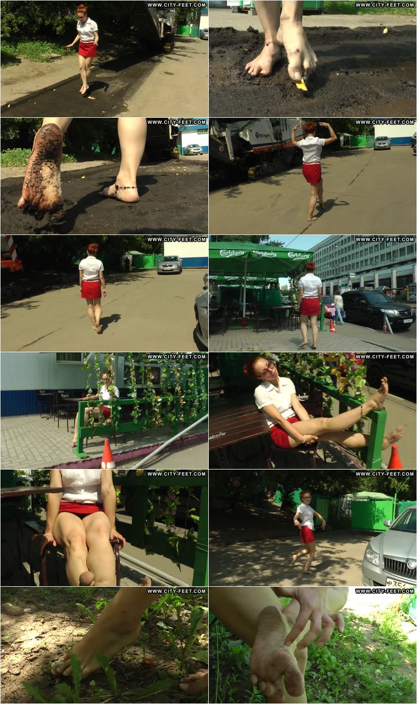 Screenlist Playful barefoot redhead. Part 1. - Full HD/MP4