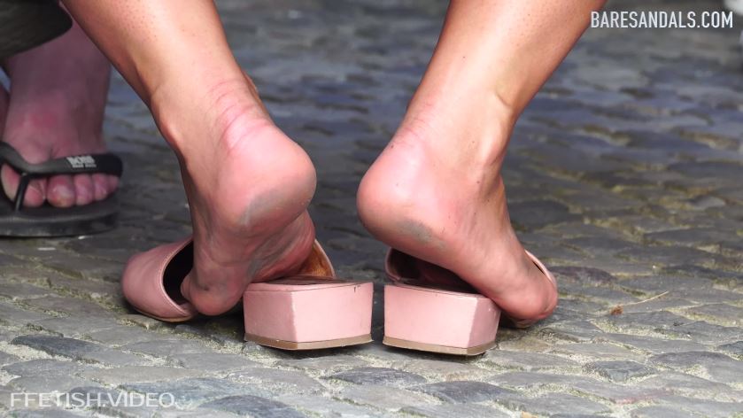 Cover 3 Amazing German soles slipping out of pink sandals candids - Update 12264 UHD 4K - 4K Ultra HD/MP4