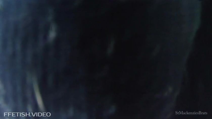 Cover 4 Gorgeous School Girls Helen & Melissa Get You Addicted to Their Sexy Scent - HD/MP4