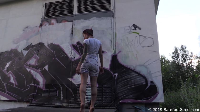 Cover 3 Barefoot Street - Olga walks barefoot and shows her very dirty wrinkled soles on buses and on the streets (Full with 35% discount) - Full HD/MP4