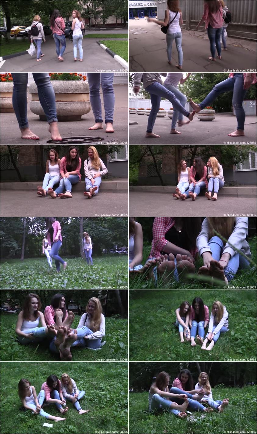 Screenlist Barefoot Street - Three young students walk barefoot in the city (Full) - Full HD/MP4
