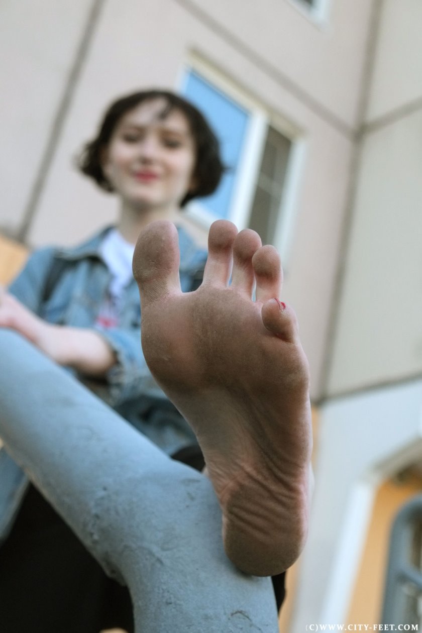 Cover 4 City Feet - Cool summer weather. Part 1. - Full HD/MP4