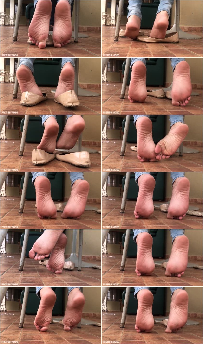 Extreme SOLES AND BAREFOOT video By DANIELA - Hard Shoeplay Videos - Full HD /MP4