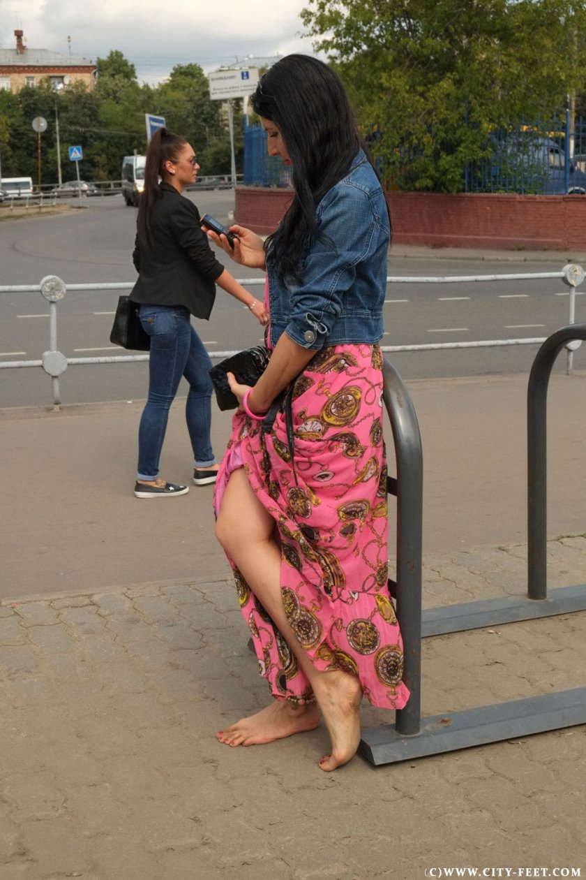 Cover City Feet - A brunete in a long skirt. Part 4. - Full HD/MP4