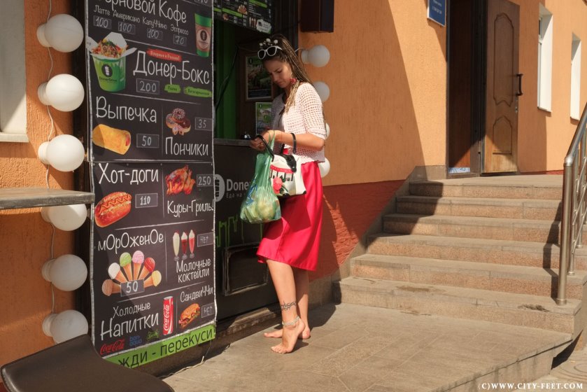 Cover City Feet - A summer barefoot day. Part 4. - Full HD/MP4