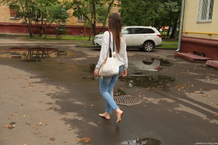 Cover City Feet - Barefoot in the wet street. Part 1. - Full HD/MP4