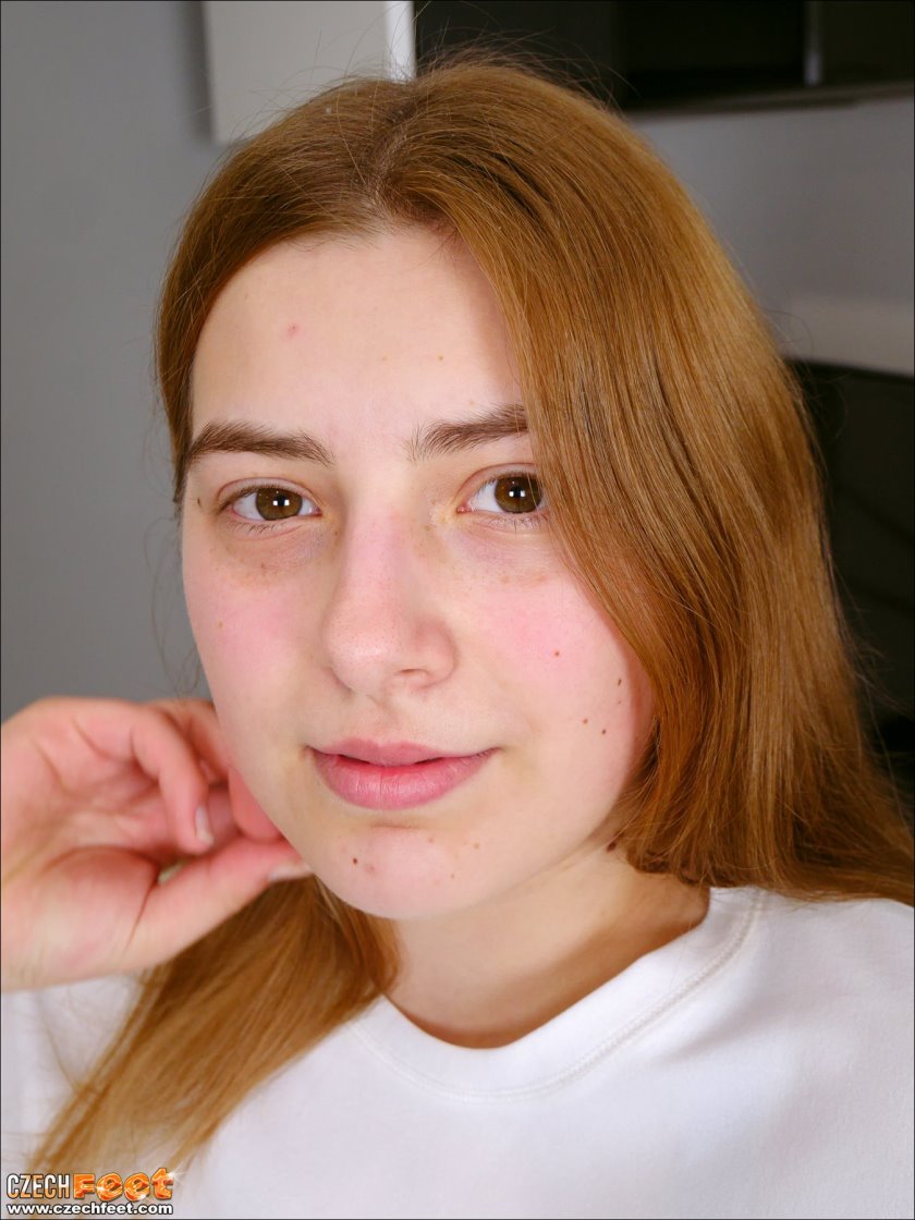 Cover 3 Czech Feet - 09-12-2021 Eliska A. - Bare feet & Shoes - Full HD/MP4