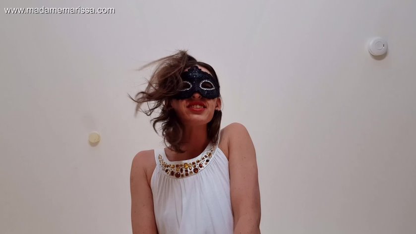 Cover 2 Madame Marissa - Trampling your face under my big bare feet - Full HD/MP4