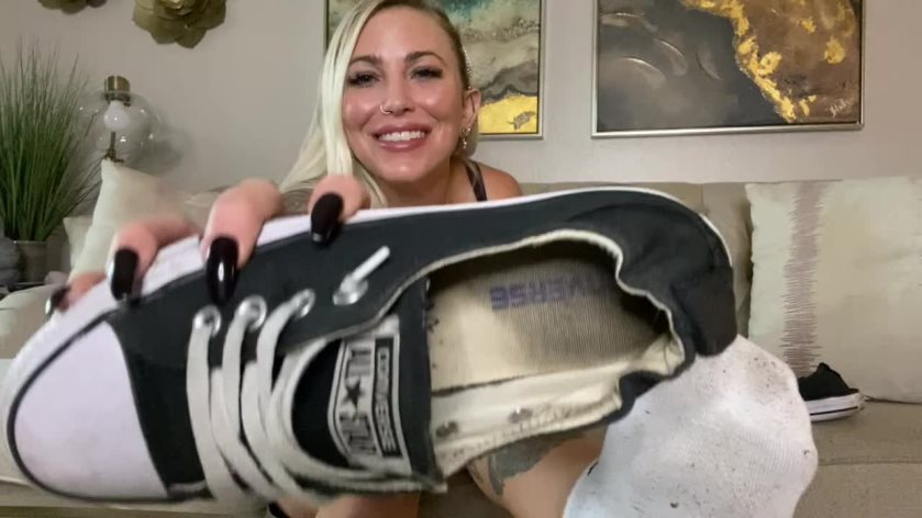 Cover 3 SorceressBebe - Everyone Will Know You're Still My Sweaty Foot Bitch (Custom) - HD/MP4