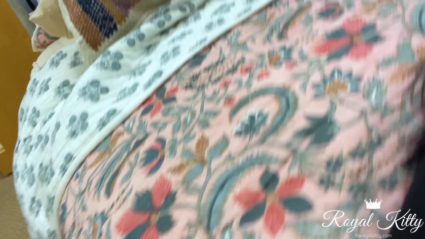 Cover 3 TheRoyalKitty - Furniture Store Pussy Play & Squirt #2 - 4K Ultra HD/MP4