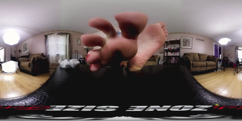Cover 3 GiantessZone VR Videos - EX girlfriend shrinks you and your wife VR360 4K SFX - 4K Ultra HD/MP4