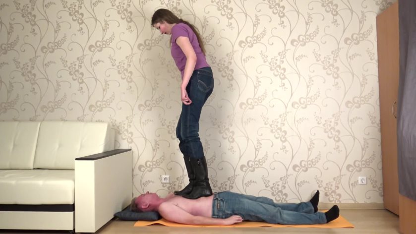 Cover Under Sweet Weight - Carol - Full HD/MP4