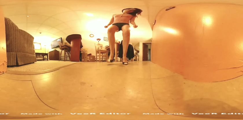 Cover 2 Shrink U Down - Stomped under Niki's sandals & heels VR - MP4