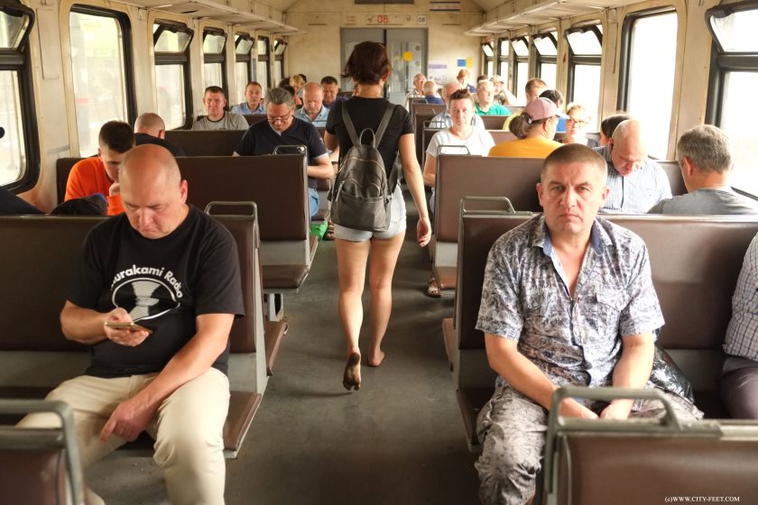 Cover City Feet - A barefoot beauty in a shorts. Part 4. - Full HD/MP4