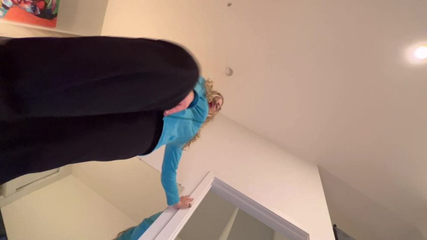 Cover 4 Brianna Kelly - Dirty Soles #1 - Full HD/MP4