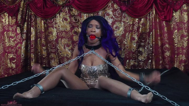 Cover 3 Cupcake SinClair - Shackled & Struggling In My Sequin Dress - 4K Ultra HD/MP4