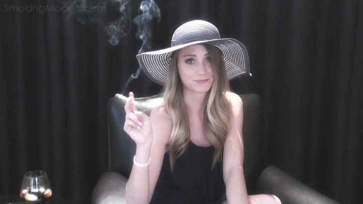 Cover 4 Audrey - Audrey 3 - Full HD/MP4