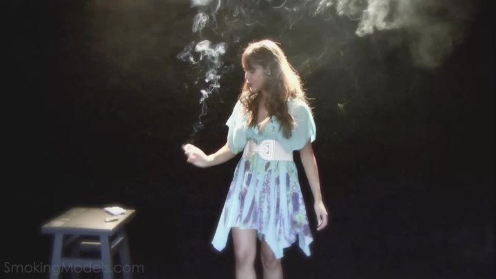 Cover 4 Cynthia - Cynthia 1 - Full HD/MP4