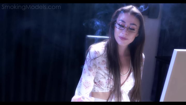 Cover 4 Marianne - Marianne 4 - Full HD/MP4