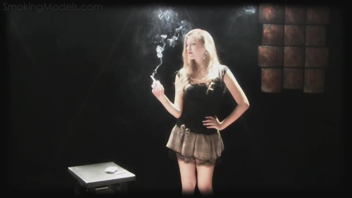 Cover 3 Nicole - Nicole 10 - Full HD/MP4