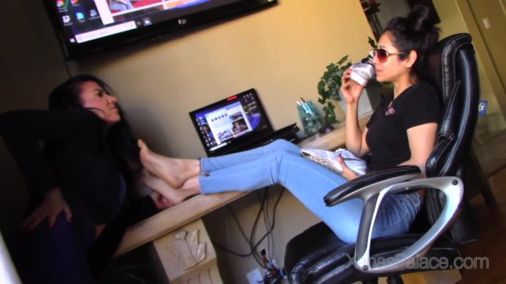 Cover 3 xanaspalace - The Foot Sniffing Fixation - Full HD/MP4