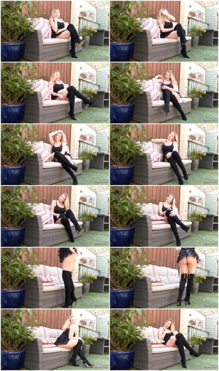 Screenlist Danielle Maye XXX - Boots Legs Cross - Full HD/WMV