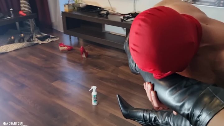 Cover 4 MahoganyQen - CEI, Heel-fucking & Boots Worship - Full HD/MP4