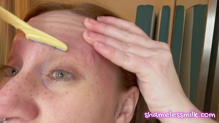 Cover 4 moreshameless - Eyebrow Shaving ASMR - Full HD/MP4