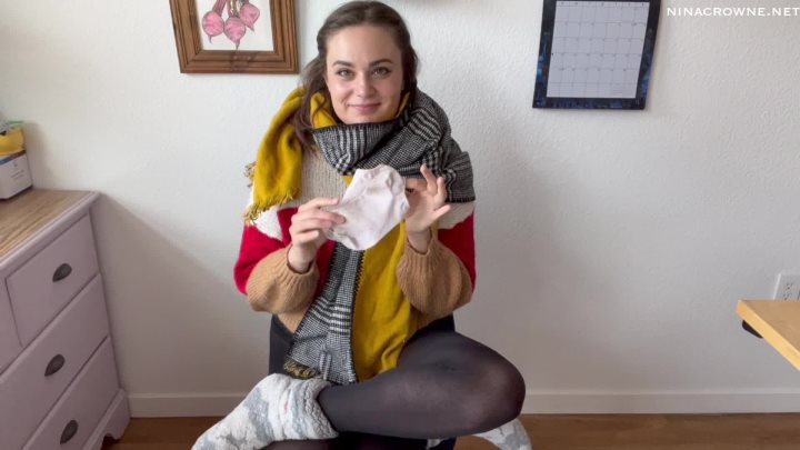 Cover 3 Nina Crowne - Fuzzy Sweater Sissy II - Full HD/MP4