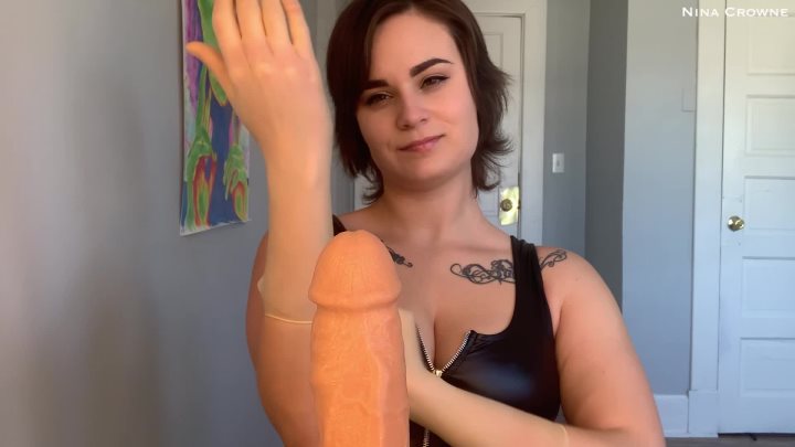 Cover 4 Nina Crowne - Gloved Handjob My Way - Full HD/MP4