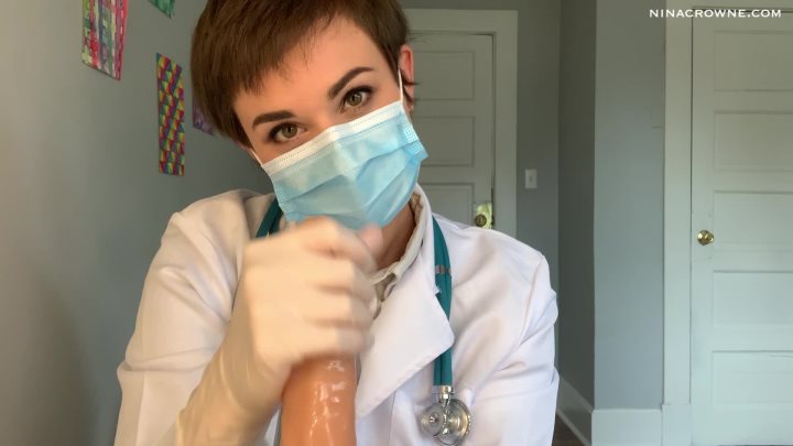 Cover 4 Nina Crowne - Med Student Researches Curative Handjobs - Full HD/MP4