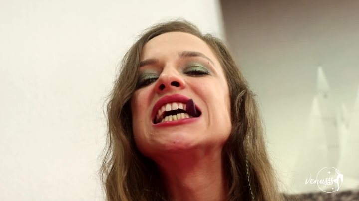 Cover 3 Venusss Fetish - My instinct is to eat you alive - Full HD/MP4