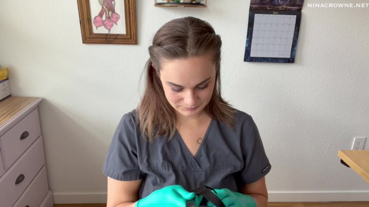 Cover 3 Nina Crowne - Nurse Wears Gas Mask & Cums with You - Full HD/MP4