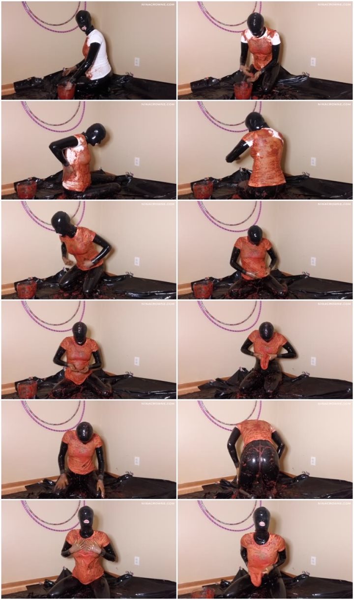 Screenlist Nina Crowne - Sploshing in Latex - HD/MP4