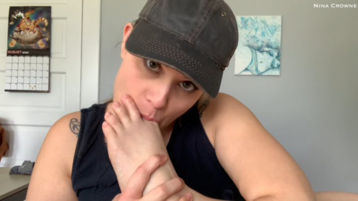 Cover 2 Nina Crowne - Tomboy Foot Licking & Toe Sucking - Full HD/MP4