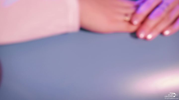 Cover 4 TTR Playground - [Oxana & Ava] Riding And Popping Giant Pillow (Fullhd ) - Full HD/MP4