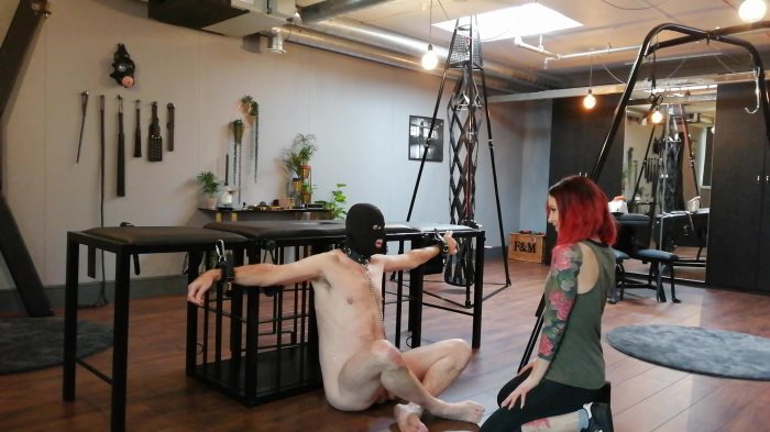 Cover 2 AdreenaAngela - Worship my Sweaty Post Work Out Body - Full HD/MP4