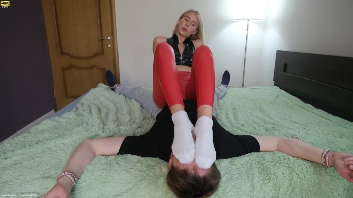 Cover 2 Girls femdom - 087-088 Sexy blonde:* Princess Mimi Do you like the way I sit on your chest? - Full HD/MP4