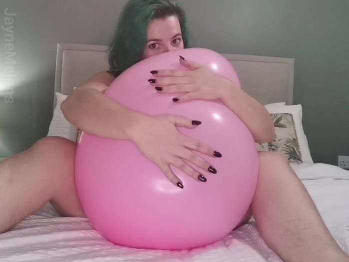 Cover 2 Goddess Jayne - Giant Balloon Blow and Bouncing Orgasm - SD/MP4