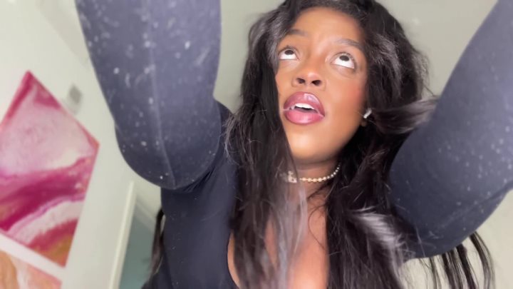 Cover 4 iwantgabriella - WHITE GIRL GETS TICKLED! - Full HD/MP4