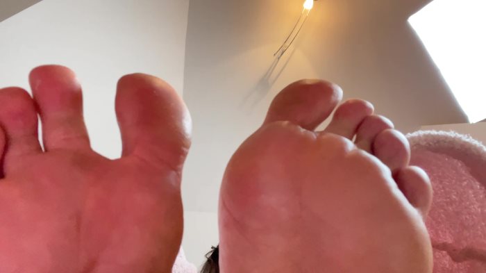 Cover 2 Meanasianwife - Smell My Feet Before I Go To Bed | Foot Domination Femdom POV - 4K Ultra HD/MP4