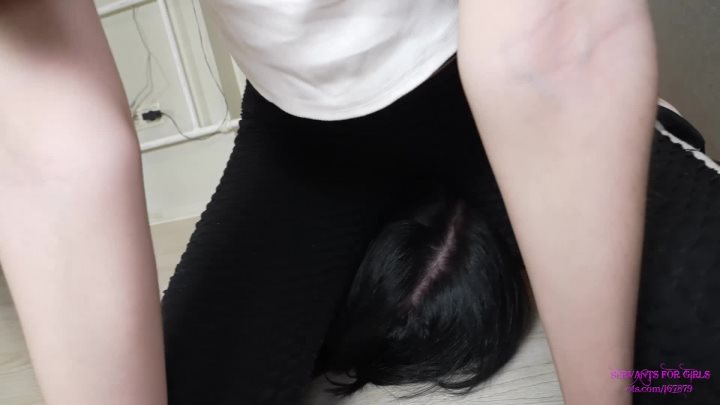 Cover 4 SERVANTS FOR GIRLS - MICHELLE - Smell and taste my sweat! - Full HD/MP4