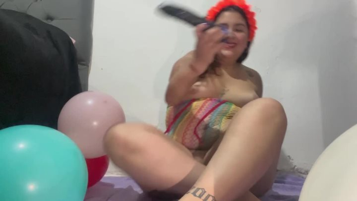 Cover 4 Stefi Fetishes - Inflating and popping balloons - HD/MP4