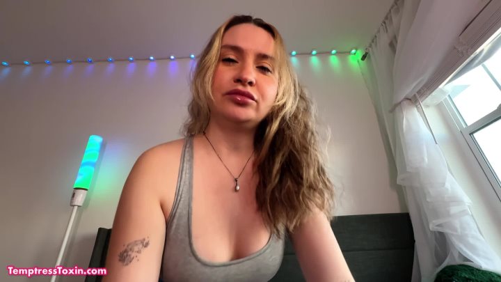 Cover 3 TemptressToxin - POV Spit Bucket - Tapegagged and Covered in Saliva & Snot - Full HD/MP4