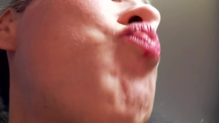 Cover 4 Villena - Spitting and Smoking in your face - Full HD/MP4