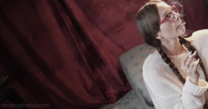 Cover 3 Tess Thompson - Tess Thompson 1 - 4K Ultra HD/MP4
