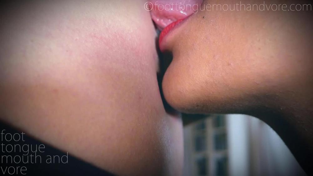 Flatmates Belly Lick (Ff Belly Worship) - Foot Tongue Mouth and Vore - FullHD/MP4